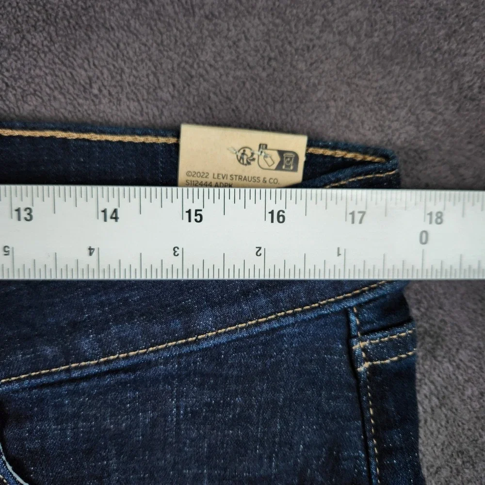 Levis Classic Bootcut Jeans Womens 14‎ M 32x32 Dark Wash Island Rinse Blue NEW